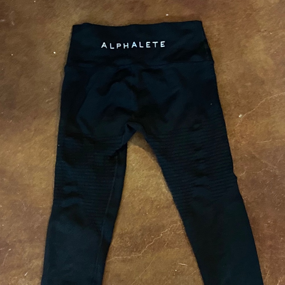 Alphalete Halo Leggings